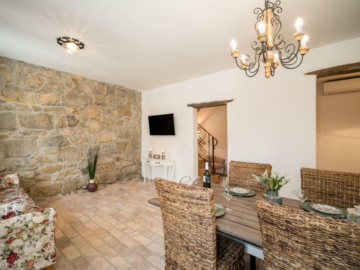 בוזט Holiday Home Lapis By Interhome מראה חיצוני תמונה